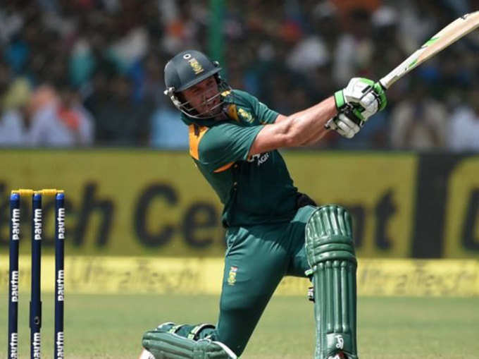 61 गेंदों पर 119 रन, बनाम भारत, 5वां वनडे, मुंबई 2015