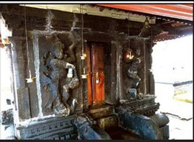 फाइल फोटो: विष्णु मंदिर