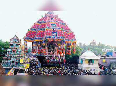 பிரசித்தி பெற்ற திருவாரூர் தியாகராஜர் கோயில் ஆழித்தேரோட்டம் கோலாகலம்!