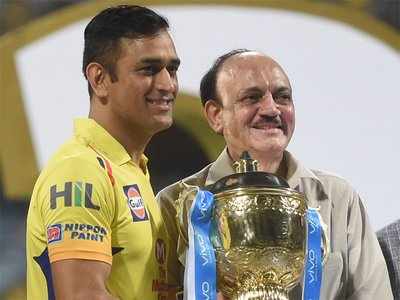 IPL 2018 Winner: இனி எவனாவது வயசைப்பத்தி பேசுவீங்க: ‘தல’ தோனி!