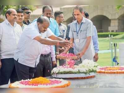 PM Modi: ಪ್ರಧಾನಿ ಭೇಟಿ ಮಾಡಿದ ಸಿಎಂ: ಕಲ್ಲಿದ್ದಲ್ಲು ಕೊರತೆ ನೀಗಿಸಲು ಮನವಿ