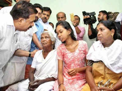 केरल: शादी के दो दिन बाद हो गई युवक की हत्या, पुलिस ने CM के दौरे में बिजी होने का बनाया बहाना