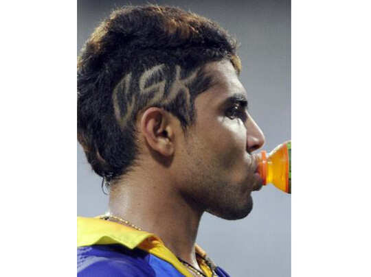 Cricketers hairstyle, क्रिकेटर्स की अजीबोगरीब हेयरस्टाइल, देखकर पकड़ लेंगे सिर! - famous cricketers weird and funny hairstyle - Navbharat Times Cricketers hairstyle, क्रिकेटर्स की अजीबोगरीब हेयरस्टाइल, देखकर पकड़ लेंगे सिर! - famous cricketers weird and funny hairstyle - Navbharat Times