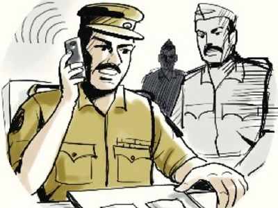 हरियाणा: प्रदर्शन कर रहे टीचरों पर पुलिस ने भांजीं लाठियां