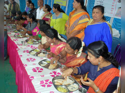 ಮಂಡ್ಯದಲ್ಲಿ ಉತ್ತರ ಕರ್ನಾಟಕ ಶೈಲಿಯ ರೊಟ್ಟಿಮೇಳ