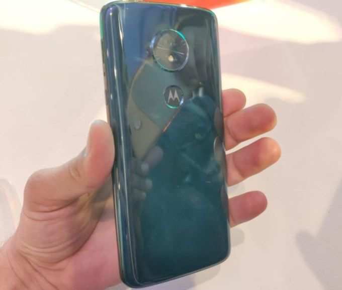 MOTO G6 REAR.