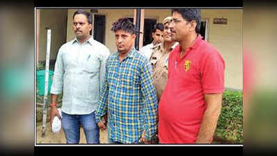 जयपुर: पुलिस के हत्थे चढ़ा 100 से अधिक लग्जरी कारें चुराने वाला चोर