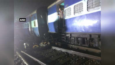महाराष्ट्र: पटरी से उतरे मुंबई-हावड़ा मेल के तीन डिब्बे, 12 ट्रेनें रद्द
