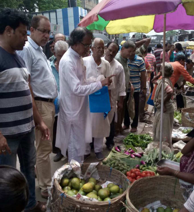 ​প্লাস্টিক​ বর্জন কর্মসূচি।