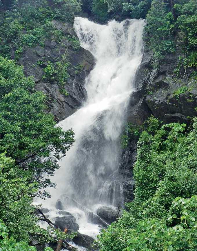 కదంబి జలపాతం, కలాస, చిక్‌మగలూరు