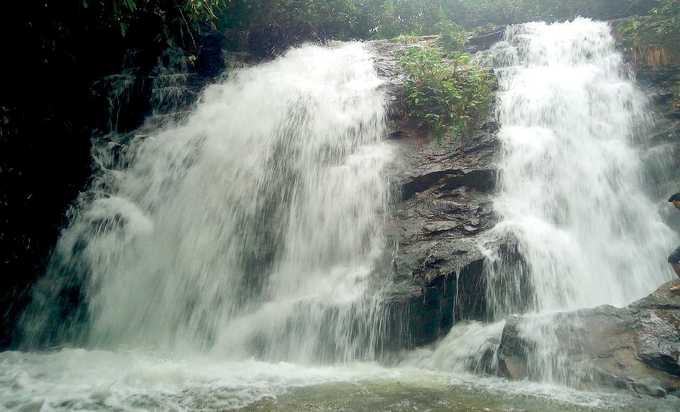 ఒనాచలు జలపాతం, మడికేరి గలిబీడు, కొడగు