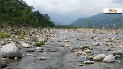 একা পাহাড়ে ফাগুর ডাক