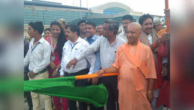 काशी से काठमांडू के लिए विमान सेवा शुरू, योगी ने दिखाई हरी झंडी