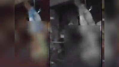 फिरोजाबादः लोहा चुराने के आरोप में नाबालिग को उल्टा बांधकर लटकाया, जमकर पीटा