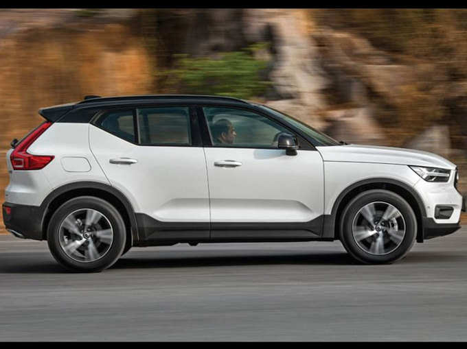 ​XC40 वोल्वो की सबसे छोटी एसयूवी है