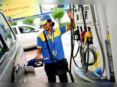 Petrol Price: ஏறாமல், இறங்காமல் ஒரே விலையில் 10வது நாளாக நீடிக்கும் பெட்ரோல், டீசல்!