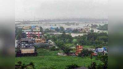 आफत की बारिश: वसई-विरार का मुंबई से संपर्क कटा