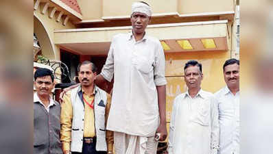 कर्नाटक: 7.9 फीट की लंबाई बनी समस्या, कोई शादी-नौकरी के लिए तैयार नहीं