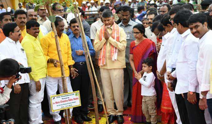 ఏపీ: మహాయజ్ఞంలా వనం-మనం