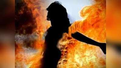 यूपी में महिला से गैंगरेप के बाद मंदिर में जिंदा जलाया