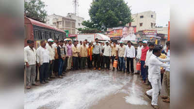 Milk Protest: दूध आंदोलन हिंसक, गाड्या फोडल्या