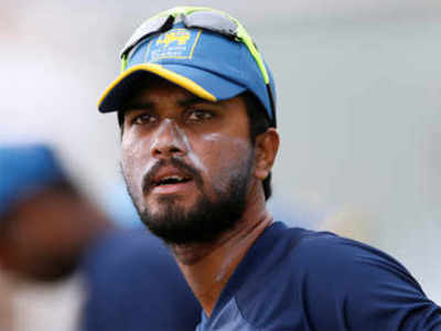 श्रीलंकेच्या कर्णधारावर २ कसोटी, ४ वनडेची बंदी