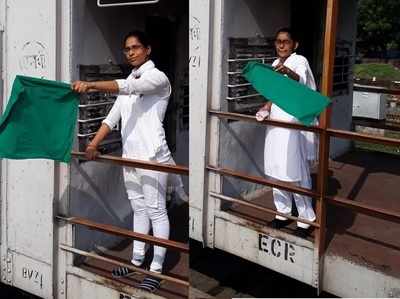 अब मालगाड़ी को हरी झंडी दिखाएंगी महिलाएं, सुधा और ज्योतिका बनीं गार्ड