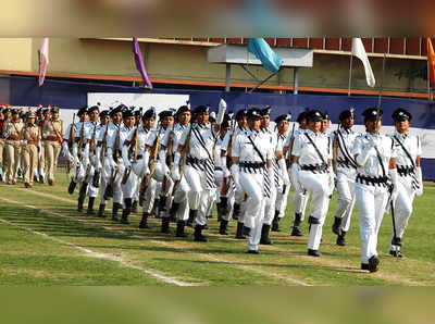 ক্যাশলেস নয় ৭ হাসপাতালে বেজায় ফাঁপরে পুলিশ