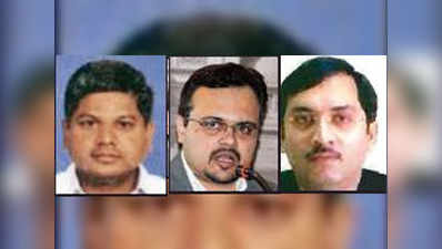 गुजरात के तीन अधिकारियों का 5 दिन के अंदर दोबारा ट्रांसफर