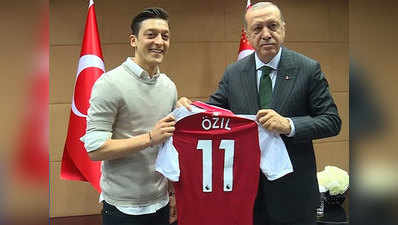 तुर्की के राष्ट्रपति के साथ तस्वीर विवाद के बाद ओजिल ने लिया जर्मन टीम छोड़ने का फैसला