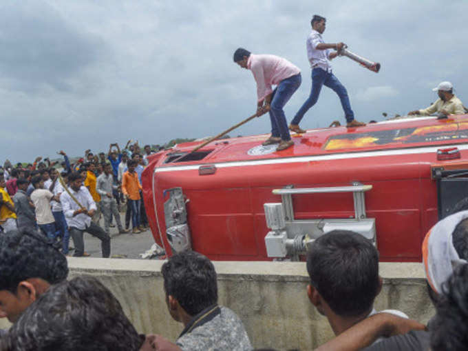 मंगलवार को हुआ था हिंसक प्रदर्शन