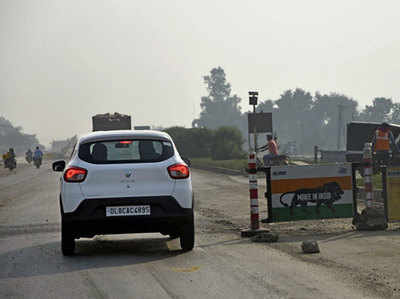 दिल्ली में वाहनों की कलर कोडिंग, ईंधन से लेकर उम्र तक का यूं चलेगा पता