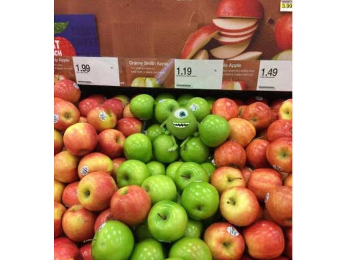 इसमें एक सेब नहीं है...