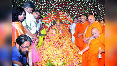 ಆದಿಚುಂಚನಗಿರಿ ಶ್ರೀಗಳಿಗೆ ಗುರುವಂದನೆ