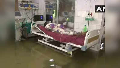 बिहार: ICU में तैरती दिखीं मछलियां, जवाब देने से कतरा रहे स्वास्थ्य मंत्री