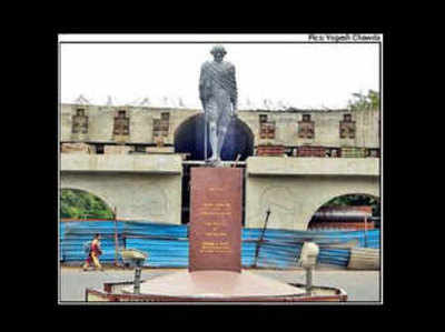 अहमदाबादः इनकम टैक्स क्रॉस रोड से हटाई जाएगी गांधी की प्रतिमा