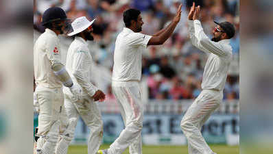 ENG vs IND पहला टेस्ट, पहला दिन: अश्विन की घातक गेंदबाजी, इंग्लैंड 285/9