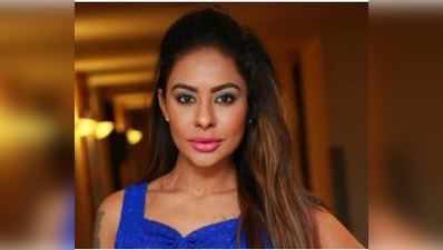 Sri Reddy: ”சீஃப் ஃபெல்லோ.. த்தூ நாயே” யாரை திட்டுகிறார் ஸ்ரீரெட்டி..!!