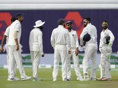 India Vs England: ഇംഗ്ലണ്ടിന് നാല് വിക്കറ്റുകൾ നഷ്ടമായി