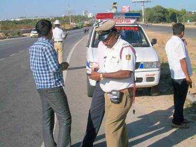 போக்குவரத்து விதிமீறிய வாகன ஓட்டிகள் இதுவரை செலுத்திய அபாரதத் தொகை எவ்வளவு தெரியுமா..??