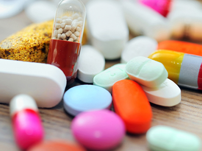 अवैध दवाएं विदेश भेजने वाली गुड़गांव की ऑनलाइन फार्मेसी पर छापा