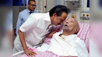 DMK प्रेजिडेंट करुणानिधि की तबीयत बिगड़ी, अस्पताल पहुंचीं पत्नी