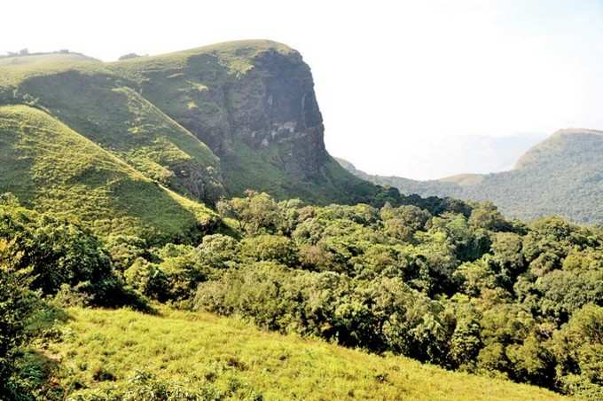 ಚಿಕ್ಕಮಗಳೂರಿನ ಬಲ್ಲಳರಾಯನ ದುರ್ಗ