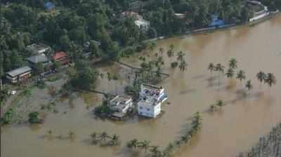 Kerala Flood: கேரளா மக்களுக்கு உதவிக்கரம் நீட்டிய கோயம்புத்தூர் நண்பர்கள்!