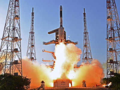 इसरो अपने अभियान को देगा तेजी, अगले तीन साल में 50 मिशन लॉन्‍च करेगा