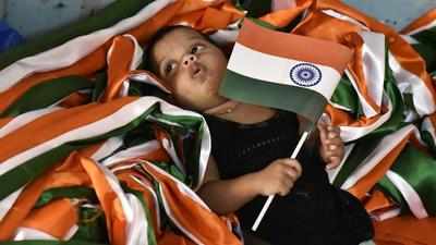 No Plastic Flag: பிளாஸ்டிக் தேசியக் கொடியை பயன்படுத்த வேண்டாம்: உள்துறை அமைச்சகம்!