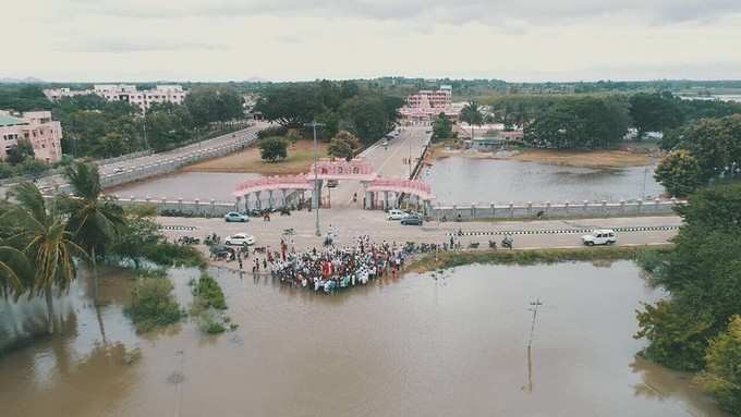 ಉಕ್ಕಿ ಹರಿದ ಕಪಿಲಾ ನದಿ