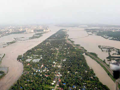 Kerala Floods: ஓணம் கொண்டாட்டங்கள் ரத்து- கேரளா அரசு அறிவிப்பு