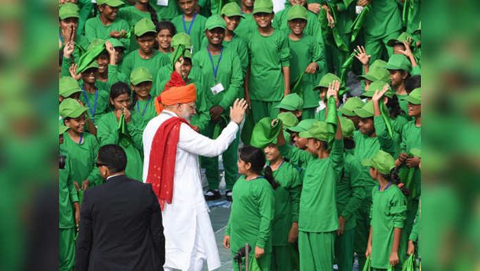 Independence Day 2018 LIVE: देश मना रहा आजादी का जश्न, अपडेट्स