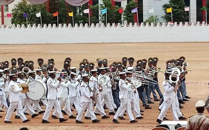 ನೋಡುಗರ ಮನ ಸೂರೆಗೊಂಡ ಪರೇಡ್‌ ಬ್ಯಾಂಡ್‌